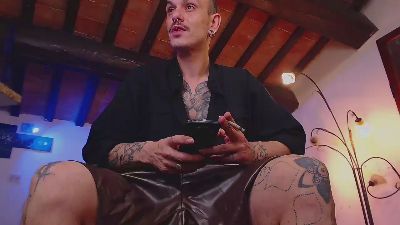 Cek_186 — Cam4 stream photo (Mar 2026)