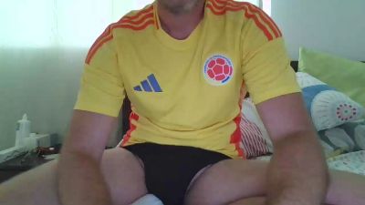 toureiffel89 — Cam4 stream photo (Jun 2026)
