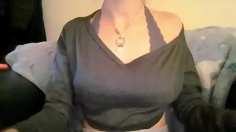indie-rayne — Stripchat stream photo (Jan 2026)