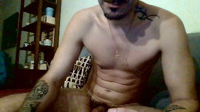 Chicosexyhetero — modelo de webcam en línea en cam4