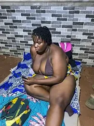 Obolo12 — Stripchat stream photo (Sep 2026)