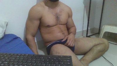 MorenoCarente — Cam4 stream photo (May 2026)