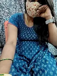 kruthika-telugu — Stripchat stream photo (Feb 2026)