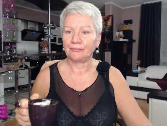 roxana-brooks — Bongacams stream photo (Feb 2026)