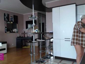 roxana-brooks — Bongacams stream photo (Feb 2026)