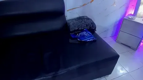 Little_Dhana — Stripchat stream photo (Sep 2025)