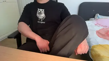 jungcock3210 — modelo de webcam en línea en stripchat