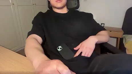 jungcock3210 — modelo de webcam en línea en stripchat