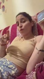 Sagnic — modelo de webcam en línea en cam4