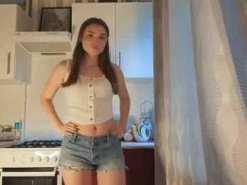 kierstentates — modelo de webcam en línea en chaturbate