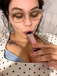 BritishLeona — stripchat