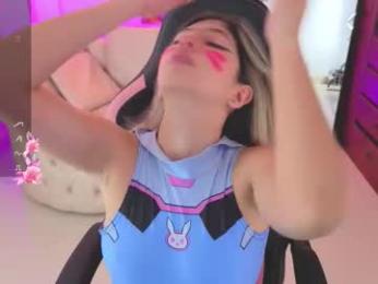 nataasha___ — Chaturbate stream photo (Mar 2026)