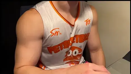 hao105 — Stripchat stream photo (Mar 2026)