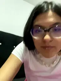 yeansis — Stripchat stream photo (Jul 2025)