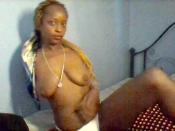 Curvypetite — Bongacams stream photo (May 2026)