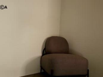hollyextra — Chaturbate stream photo (Jun 2026)
