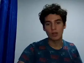 Thiagobb7 — Stripchat stream photo (Jun 2025)