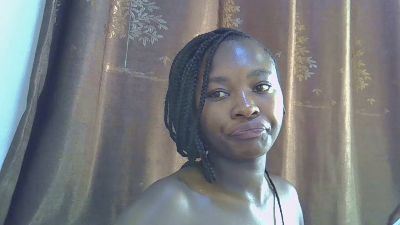 danna_miki — Cam4 stream photo (Feb 2026)