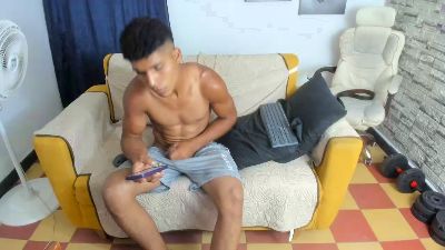 santiagodiaz — Cam4 stream photo (Aug 2026)