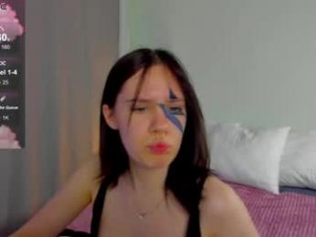 alice_miiiller — Chaturbate stream photo (Apr 2025)
