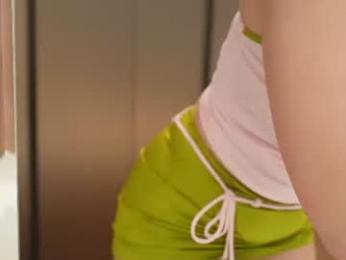 villanelle_l — modelo de webcam en línea en chaturbate