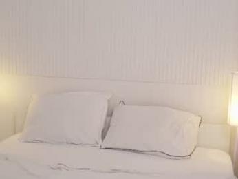 villanelle_l — Chaturbate profile photo