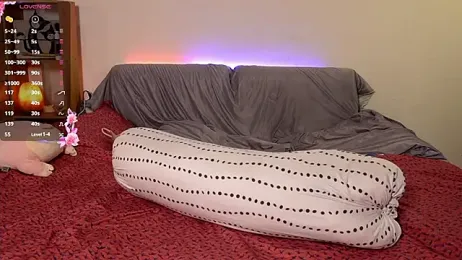 Dollybm1 — Stripchat stream photo (Mar 2026)