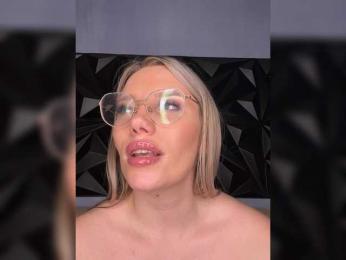 LYALAtop — bongacams