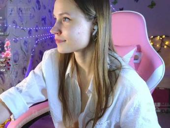 Armura — modelo de webcam en línea en bongacams