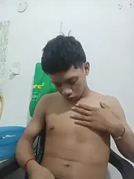 curious_straight_guy — Stripchat stream photo (Jun 2026)