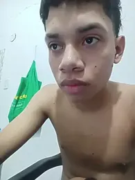 curious_straight_guy — modelo de webcam en línea en stripchat