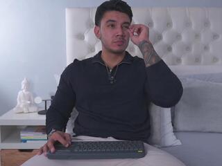 Noah Avery — Flirt4free stream photo (Apr 2026)