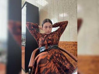 LustySass — modelo de webcam en línea en bongacams