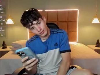 alejootwink — Chaturbate stream photo (Jun 2026)