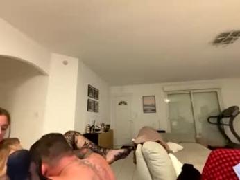 hollyandelon — chaturbate