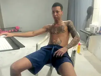 EL-CHICLE-TV — Stripchat stream photo (Aug 2025)