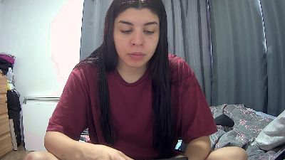 Violetazeiin — Cam4 stream photo (May 2026)