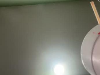 teezemyo — modelo de webcam en línea en chaturbate