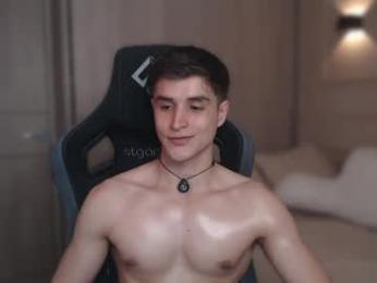 thomklein — modelo de webcam en línea en chaturbate