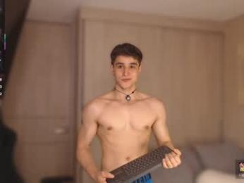 thomklein — modelo de webcam en línea en chaturbate
