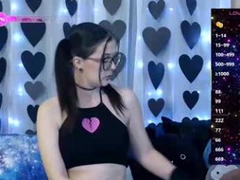 midnightpixie — Chaturbate stream photo (Feb 2026)