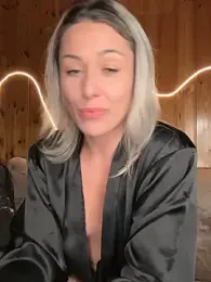 petrouchkaaa_ — Stripchat stream photo (Mar 2026)