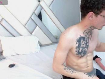 XHotDesire-fx — Bongacams stream photo (Mar 2025)