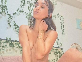 KiraMaes — livejasmin