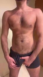 Adrello — Cam4 stream photo (Feb 2026)