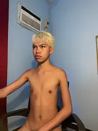 urcumjp — Stripchat stream photo (Mar 2026)