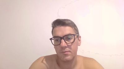 eminem82 — modelo de webcam en línea en cam4