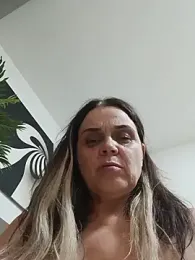 hugebobbs — Stripchat stream photo (Jun 2026)