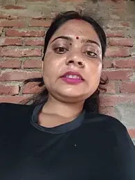 Aanushaka — modelo de webcam en línea en stripchat