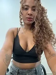 Angel_preta — modelo de webcam en línea en stripchat